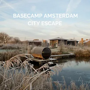 Hotel Basecamp